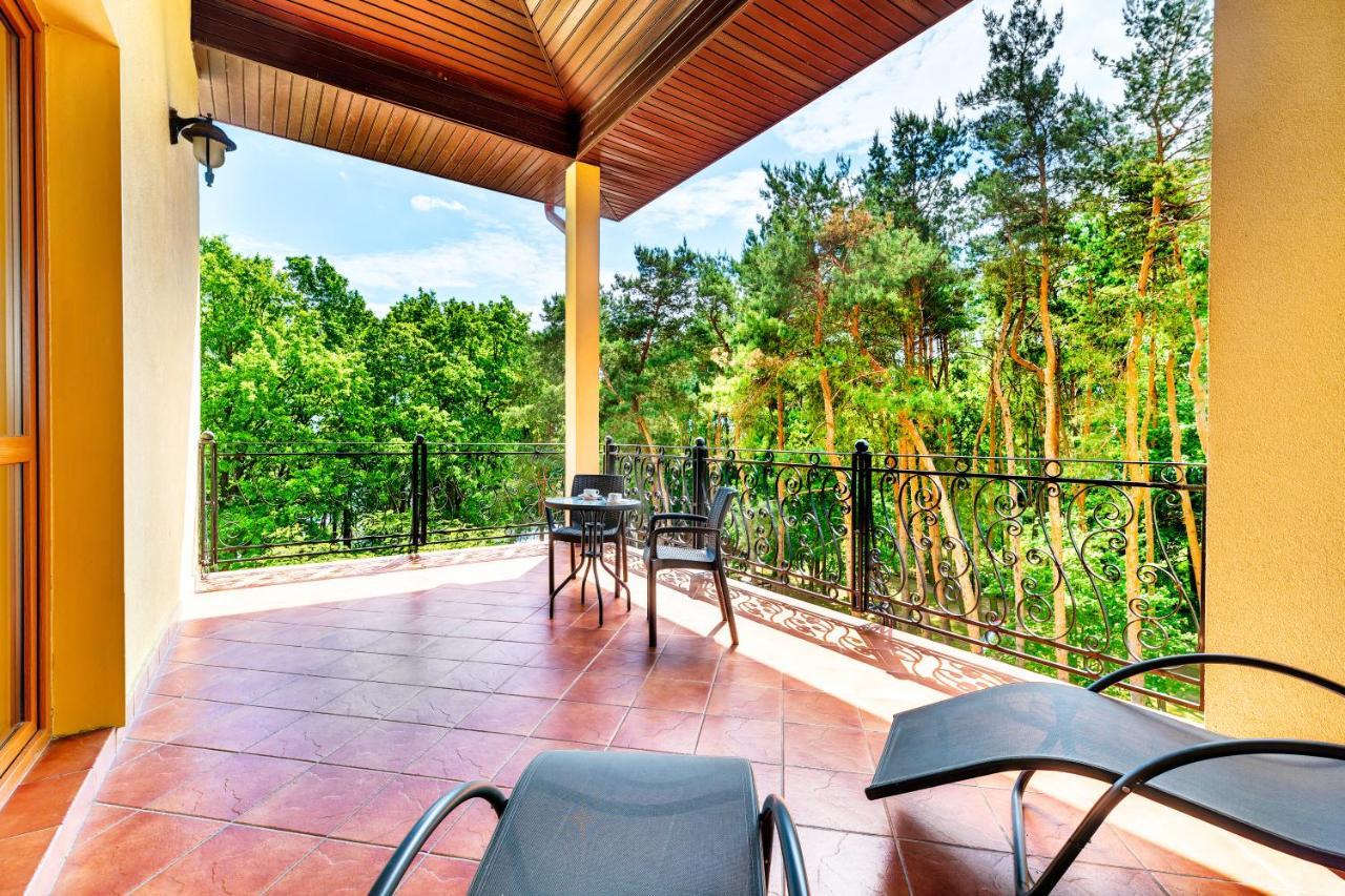 Hotel Pan Tadeusz 세로크 외부 사진